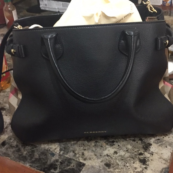 Burberry Handbags - Burberry
